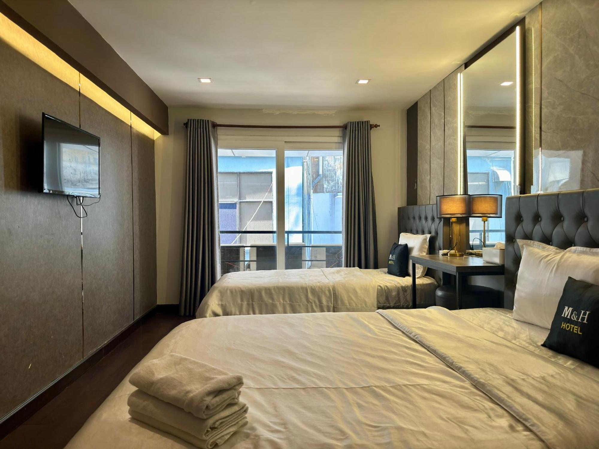 הו צ'י מין סיטי M&H Hotel מראה חיצוני תמונה