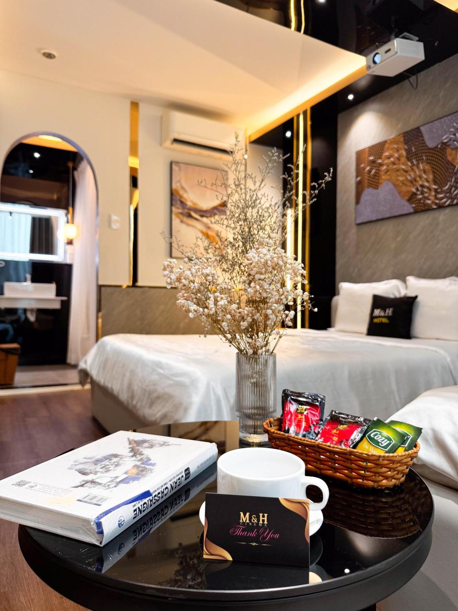הו צ'י מין סיטי M&H Hotel מראה חיצוני תמונה