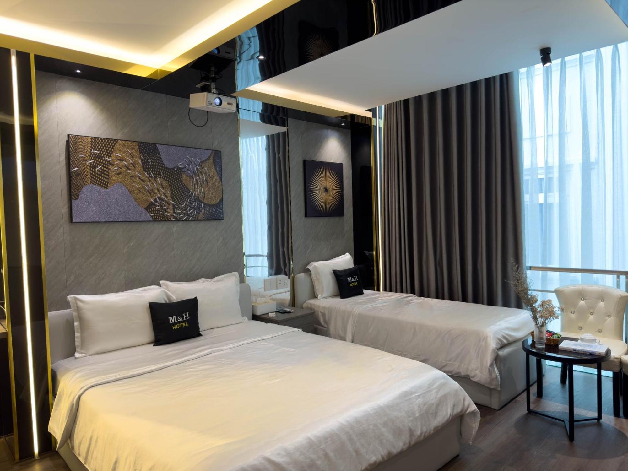 הו צ'י מין סיטי M&H Hotel מראה חיצוני תמונה