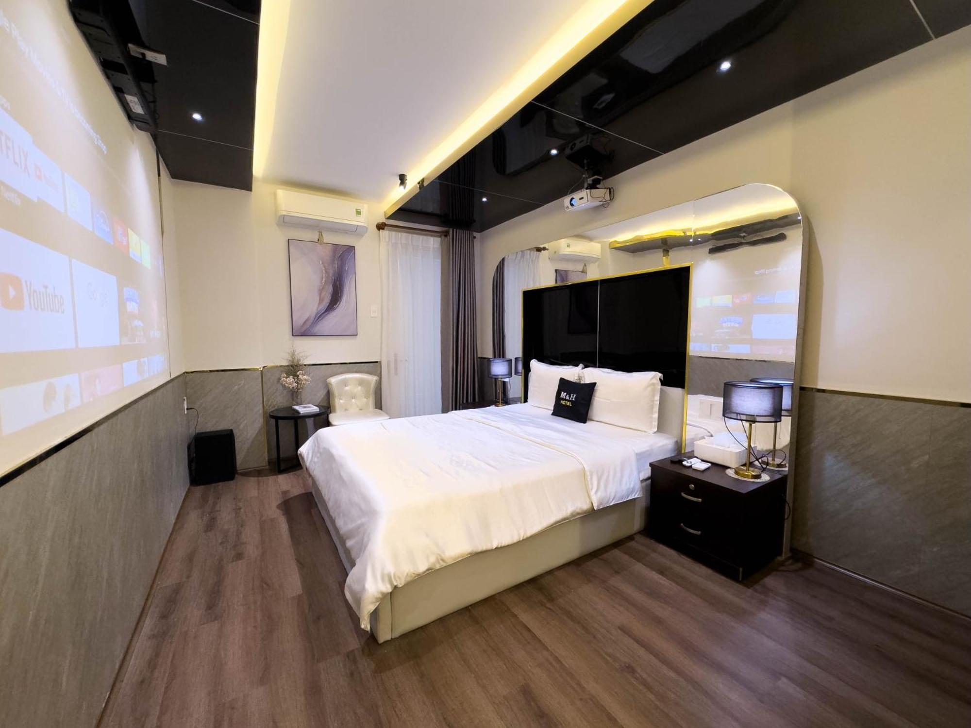 הו צ'י מין סיטי M&H Hotel מראה חיצוני תמונה