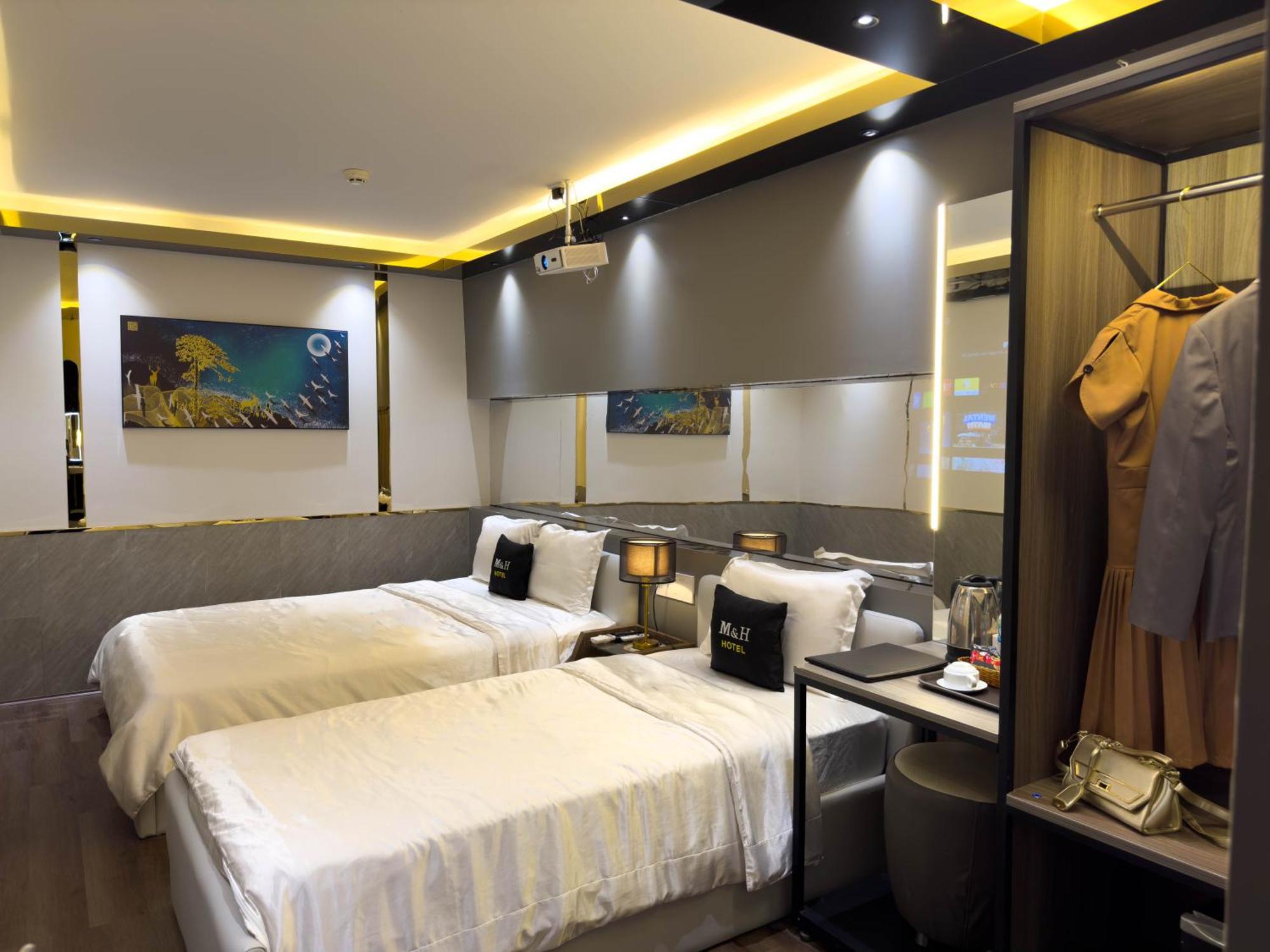 הו צ'י מין סיטי M&H Hotel מראה חיצוני תמונה
