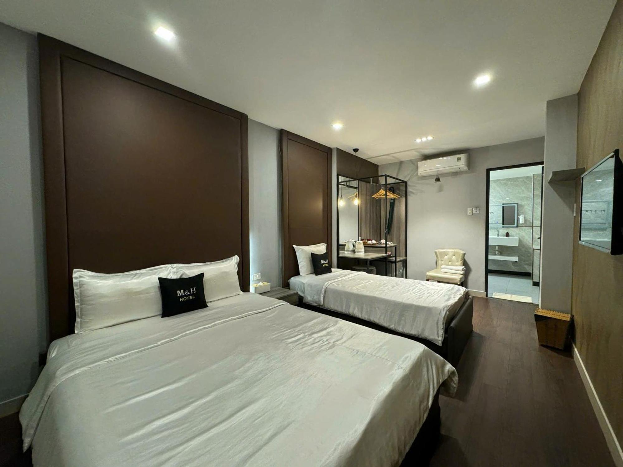 הו צ'י מין סיטי M&H Hotel מראה חיצוני תמונה