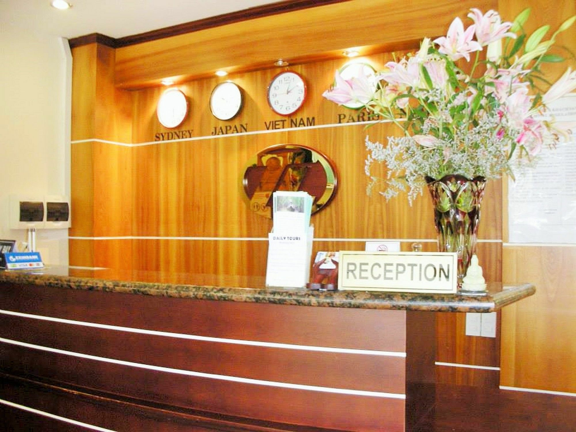 הו צ'י מין סיטי M&H Hotel מראה חיצוני תמונה